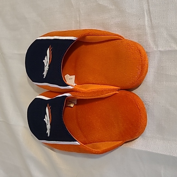 Denver Broncos Mens Slippers Size M 9-10 - Picture 3 of 5